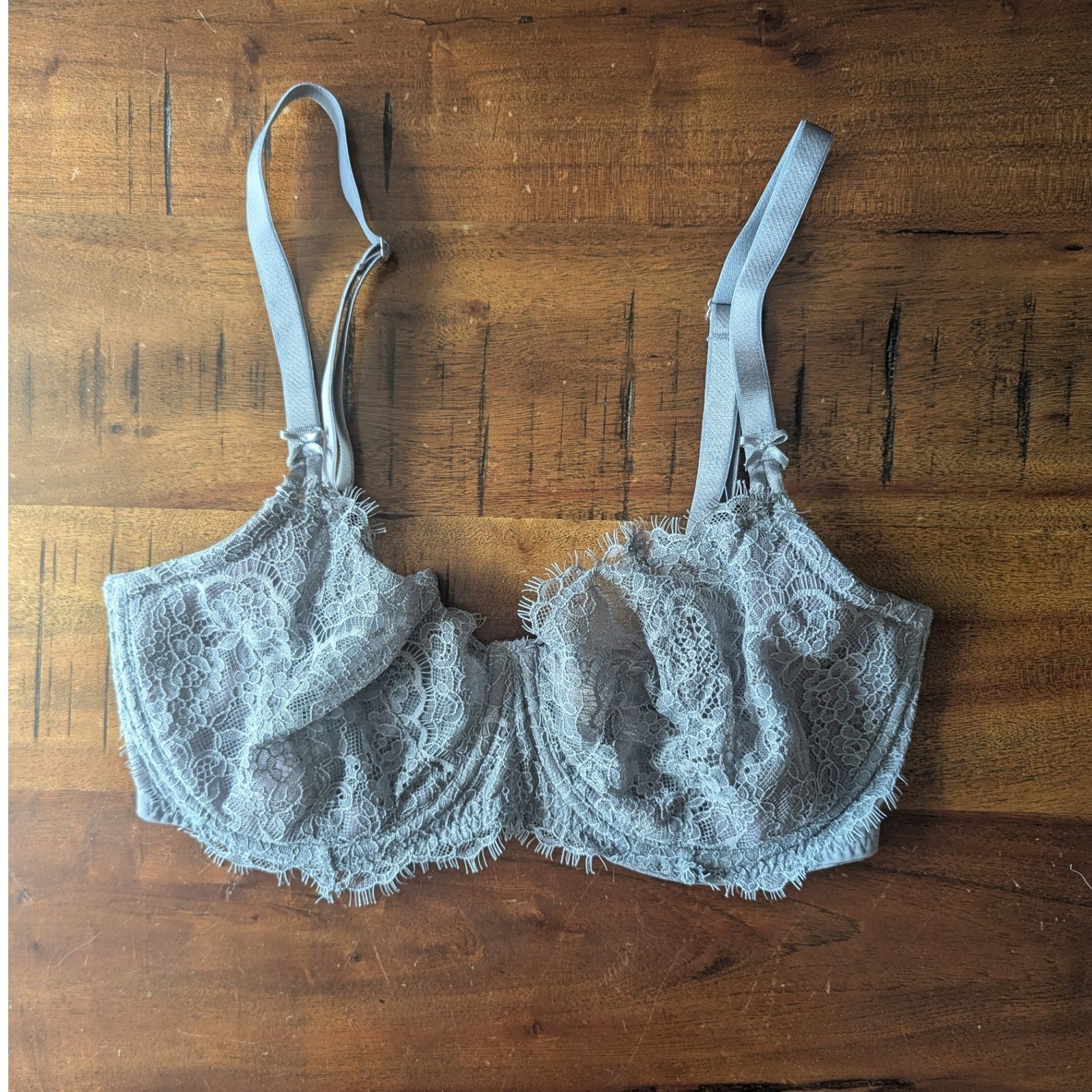 Victoria's Secret Bra Grey Dream Angels Lace Unlined No Pad Push Up Sz 34ddd